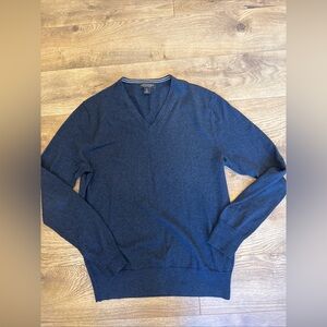 Banana Republic Mens V-Neck Sweater Luxury Blend Cashmere Silk SIZE M Navy